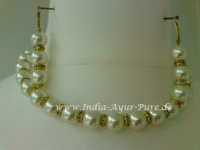 Indisches Schmuckset 2-tlg. mit weißen Perlen und Strasssteinen im goldfarbenen Metall